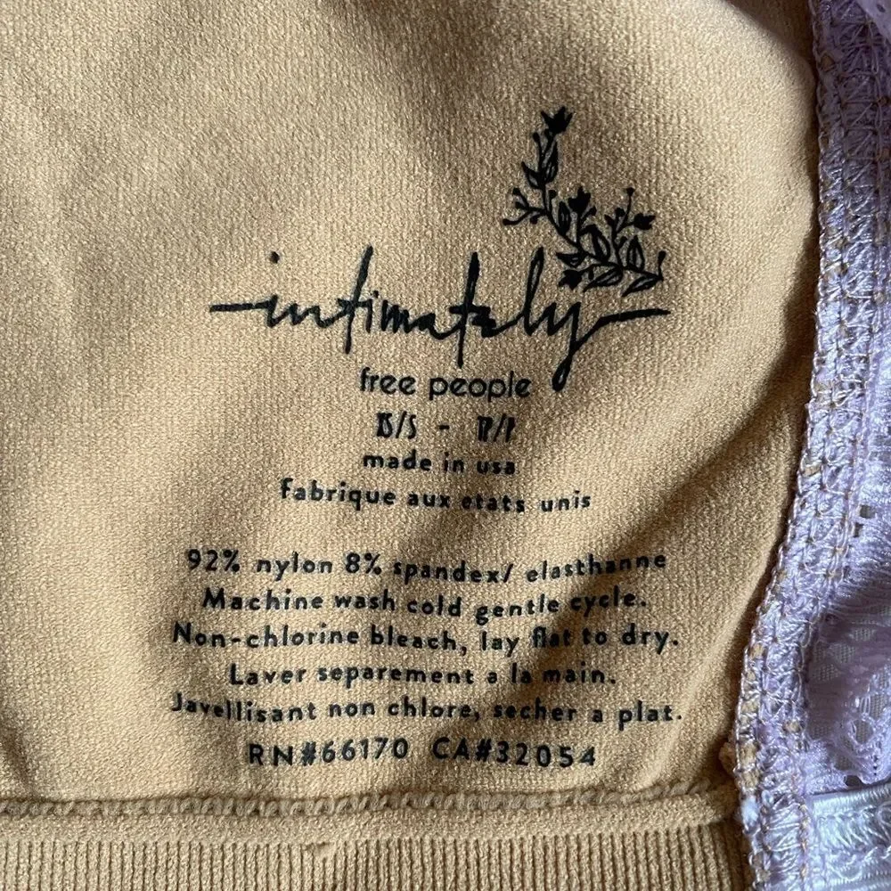 NWOT Free People Intimately Lace Bandeau Bralette XS/S Light Purple Romantic